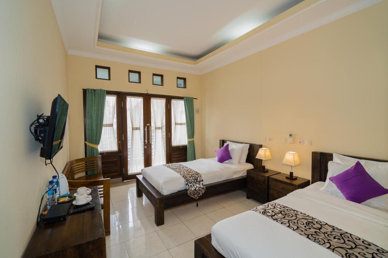Mae Mae Beach House Batununggul Экстерьер фото