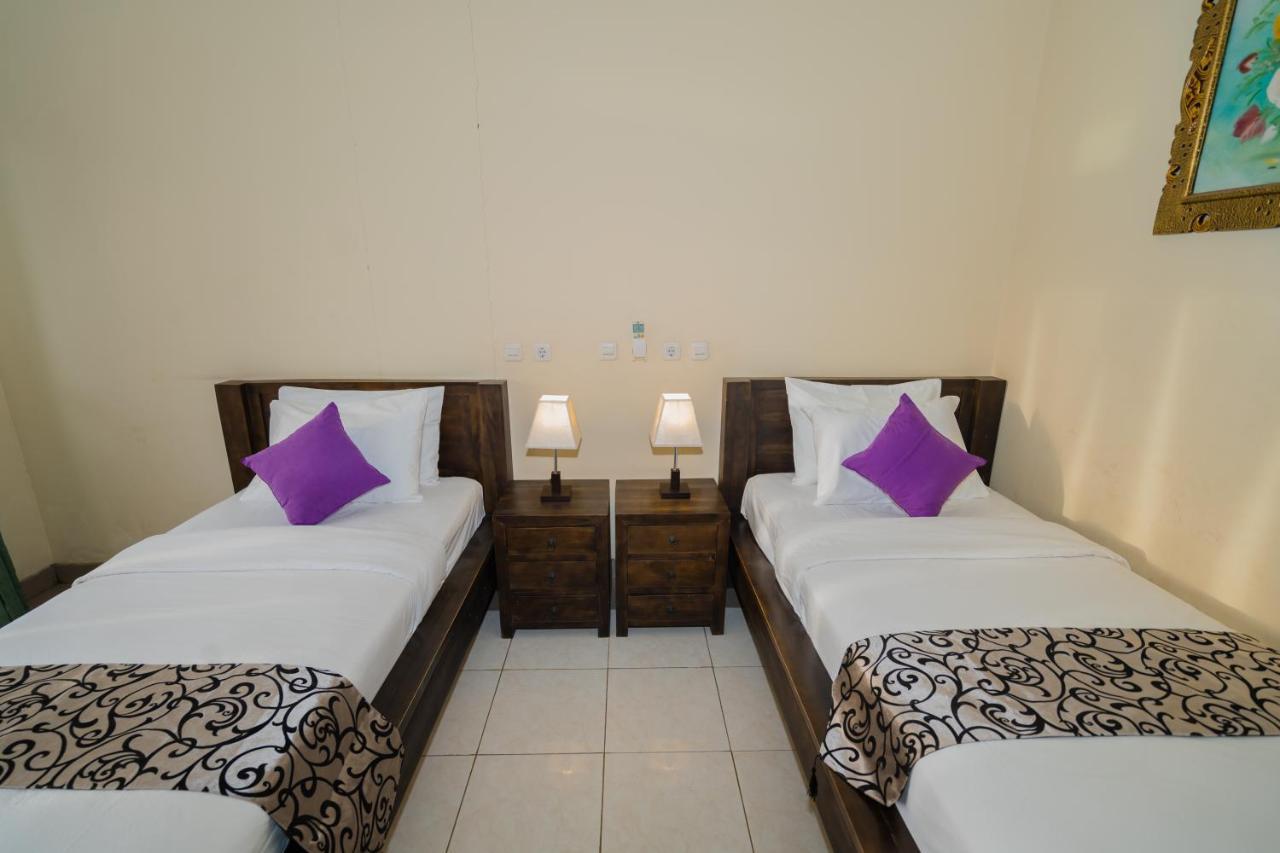 Mae Mae Beach House Batununggul Экстерьер фото